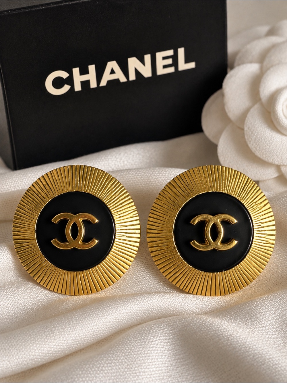 Vintage CHANEL 1995 CC Logo Black Gold Sunburst Round Clip-On Earrings w/ Box